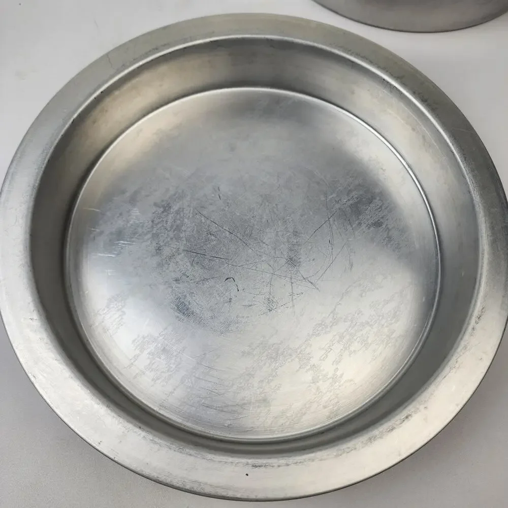 Rema 9 x 1 3/4 Round Cake Pans Insulated Air Baking Bake Double Wall Set Of 2